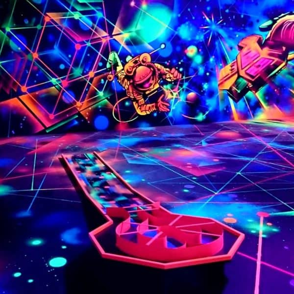 Schwarzlicht-Minigolf-Interactive-Lasergames-com-63