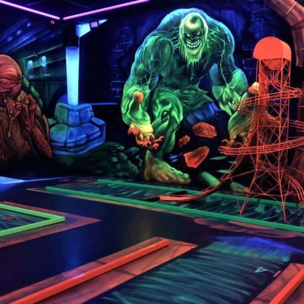 Schwarzlicht-Minigolf-Interactive-Lasergames-com-69