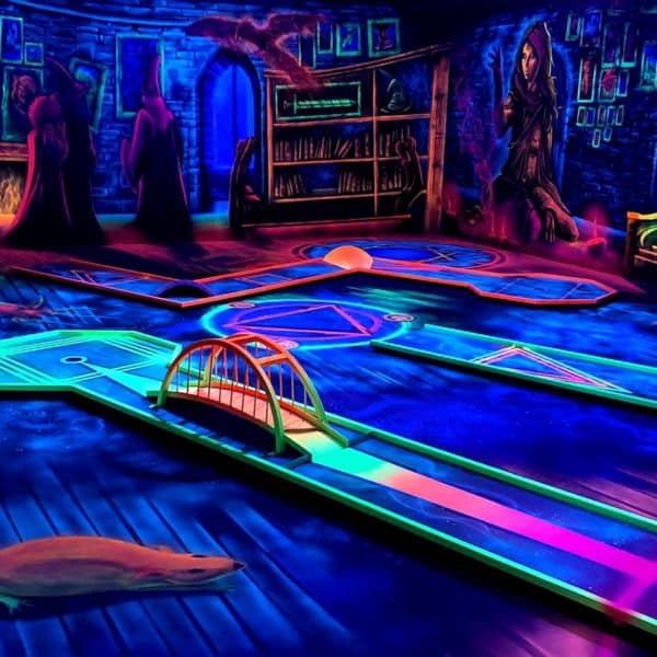 Schwarzlicht-Minigolf-Interactive-Lasergames-com-88