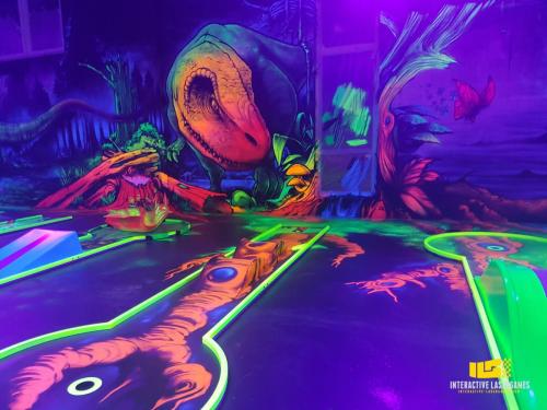 bielefeld-schwarzlicht-minigolf-12