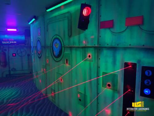 heide-park_lasergame-lasermaze-31