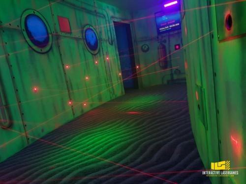 heide-park_lasergame-lasermaze-32