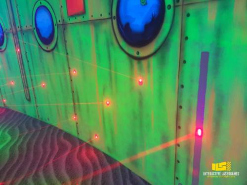 heide-park_lasergame-lasermaze-37