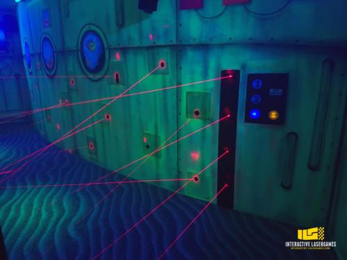 heide-park_lasergame-lasermaze-42