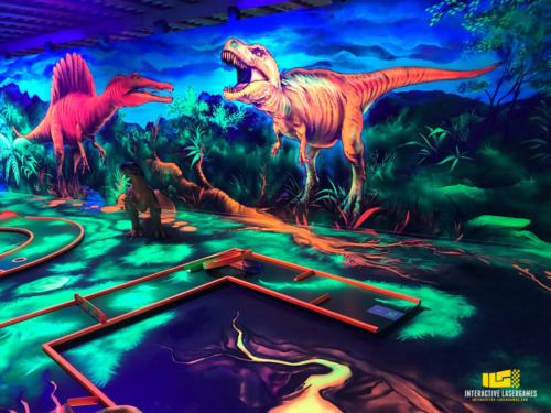 Van der Ende Racing Inn - Schwarzlicht Minigolfanlage
